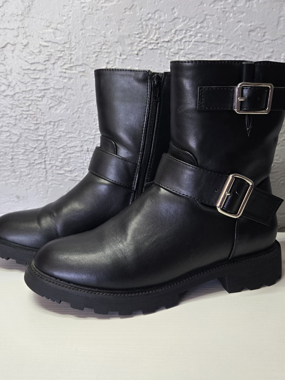 JustFab Buckle Black Leather Moto Demi Buckle Ankle Boots
